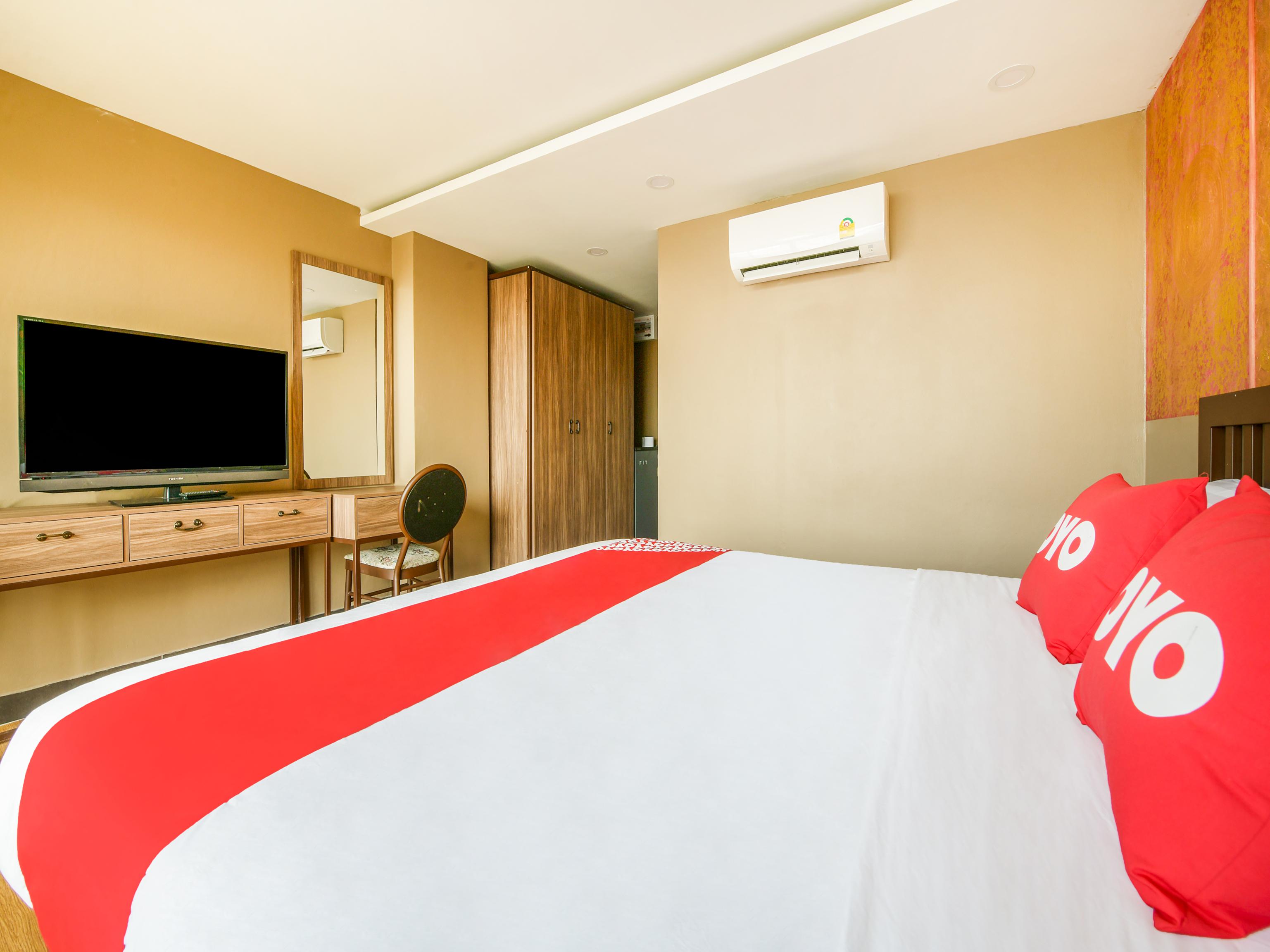 Super Oyo 458 Nakorn Siam Boutique Hotel Pattaya Exterior foto