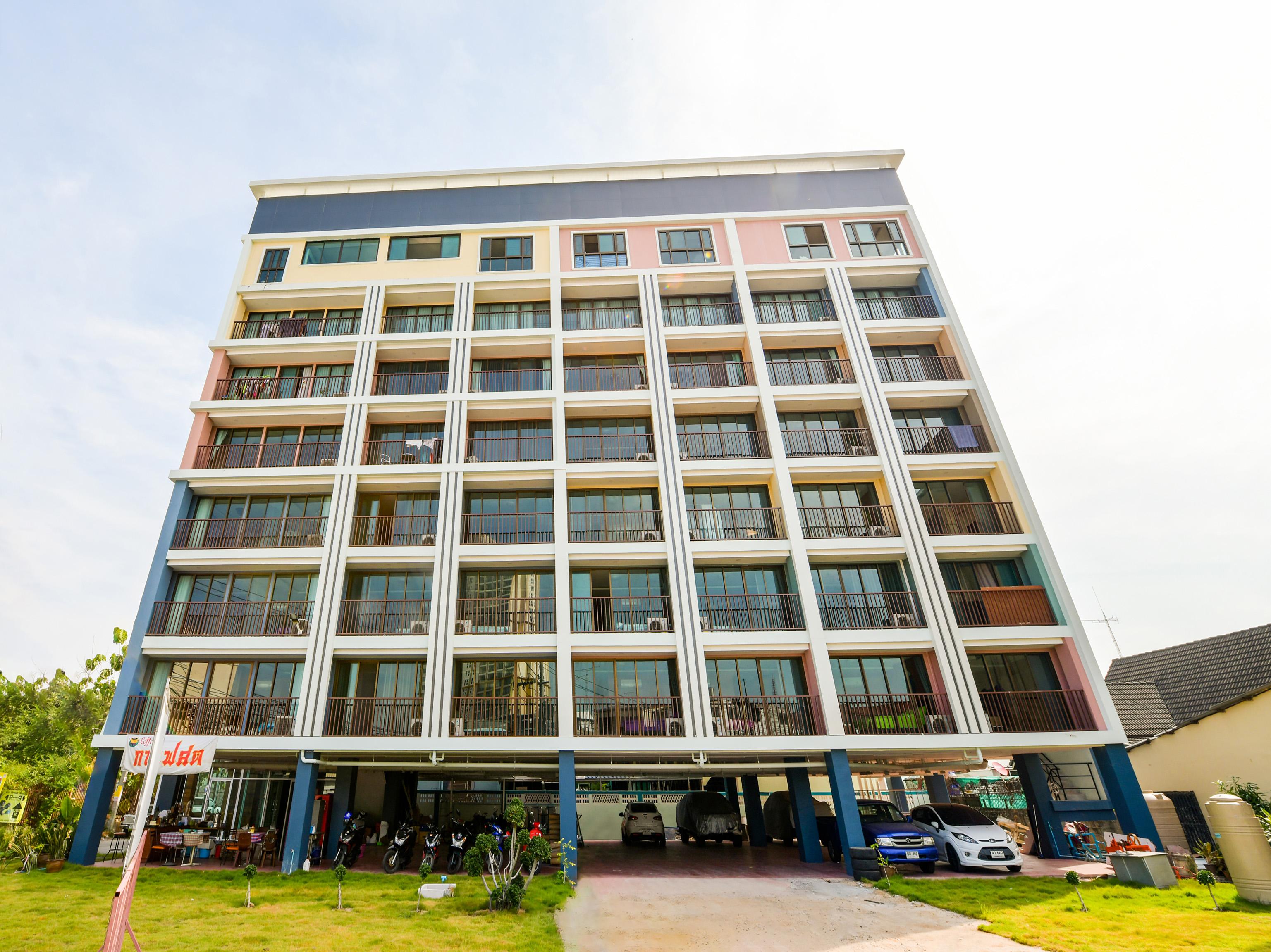 Super Oyo 458 Nakorn Siam Boutique Hotel Pattaya Exterior foto